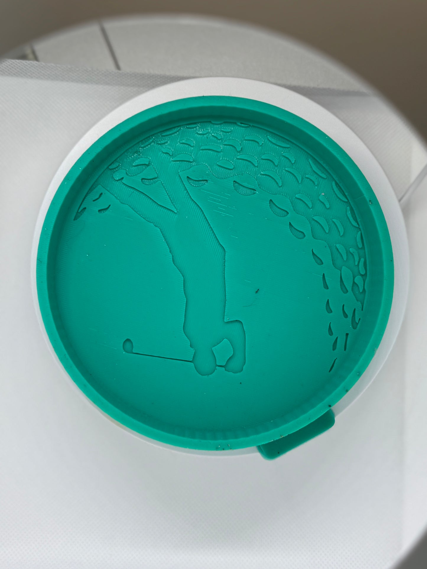 GOLFING MOLD